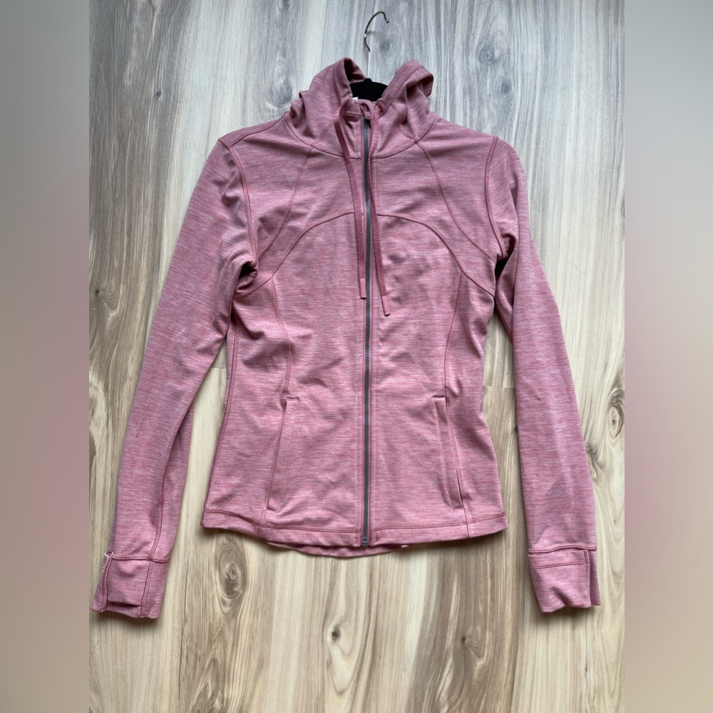 Lululemon jacket size 6